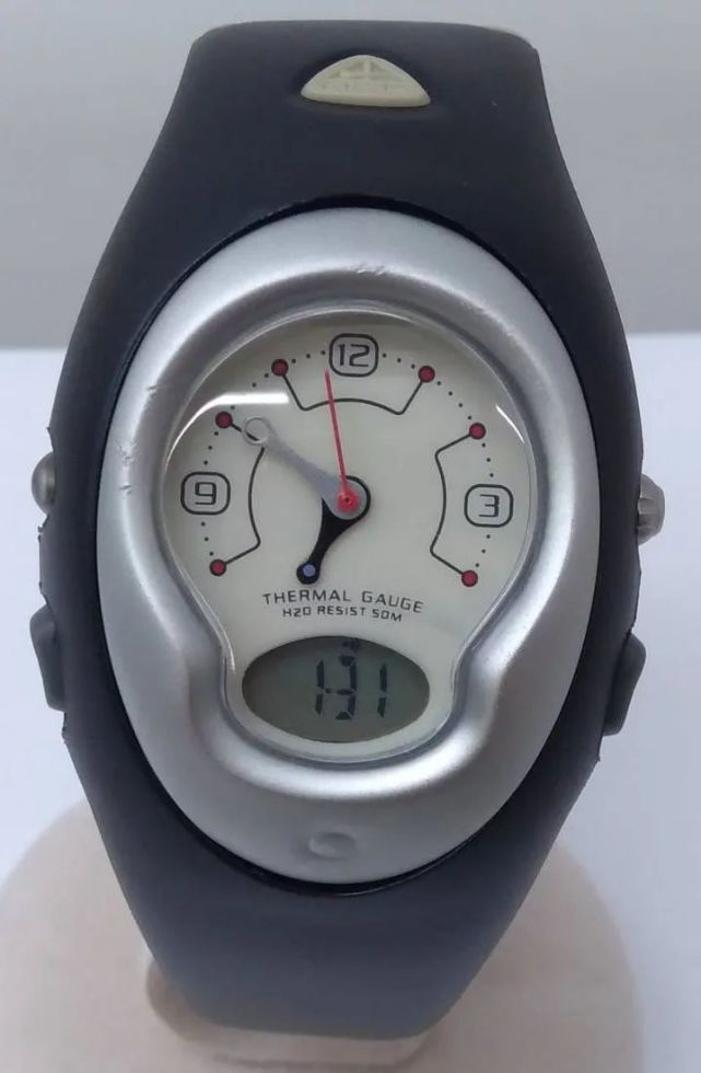 oakley 手表火了?来看看 nike 的吧