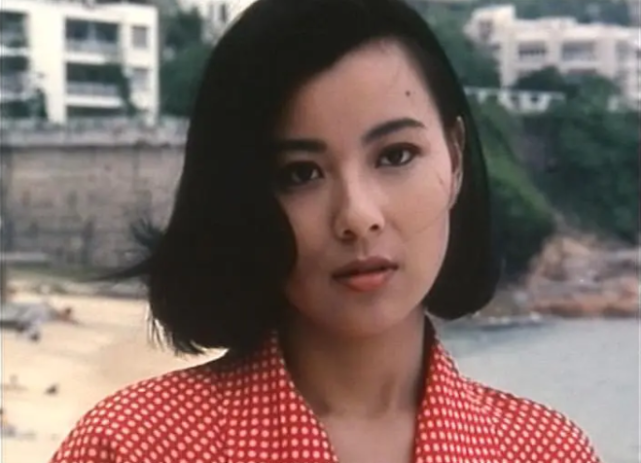 29年前，李美凤破尺度出演，港版不要和陌生人说话，删减才能上映 腾讯新闻