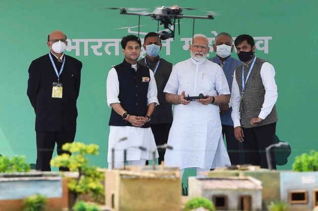印度总理 narendra modi 出席「巴拉特无人机节(bharat drone