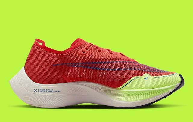 nike zoomx vaporfly next 2 红色粘土和幽灵绿色油漆