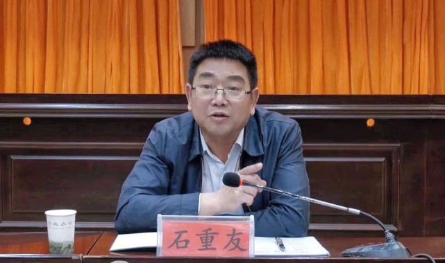 汇川区新型工业化专班5月工作专题调度会召开|汇川|石重友