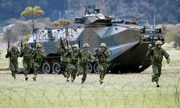 中国陆军装备性能与日本陆上自卫队相比怎样