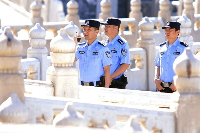 一直以来,郑维嘉带领故宫派出所全体民警,始终严格落实"零隐患,无死角