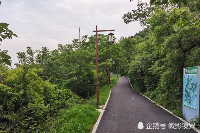 看传说中的游客中心地标—微波双子塔|双子塔|岘山|绿道|襄阳|地标