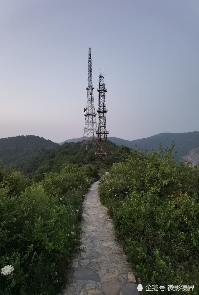 走襄阳绿道岘山段,看传说中的游客中心地标—微波双子塔|双子塔