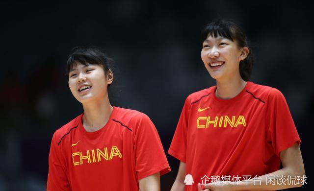 中国女篮双姝wnba齐登场韩旭9521李月汝挂0领得一次犯规