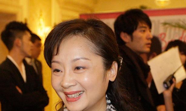 捧红丈夫王新军用心10年却换来离婚唐静如今仍是单亲妈妈