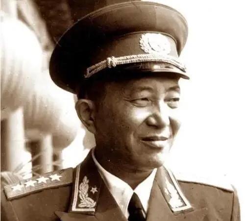 1963年罗瑞卿鼓励史瑞楚改嫁张鼎丞她却回复不愿嫁高级干部