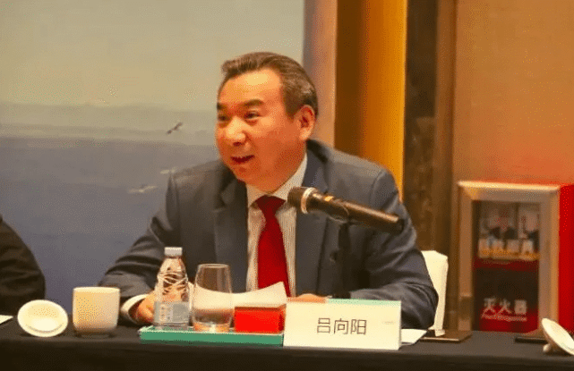 广州新一任"首富"诞生,家族财富1250亿元,抵得上2个许家印!