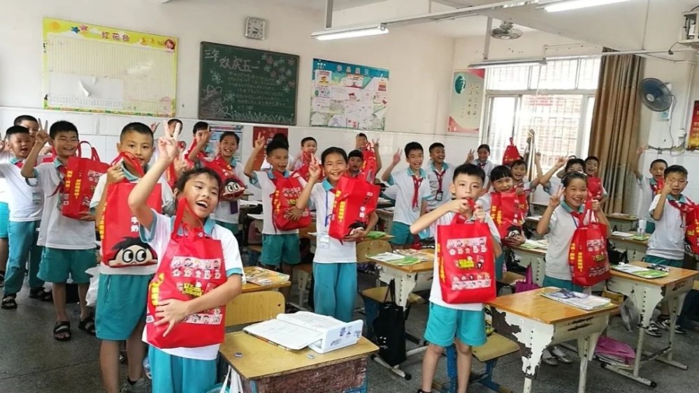 台山一幼▲李星衢纪念学校▲端芬隆文学校▲东晖小学▲马兰芳幼儿园与