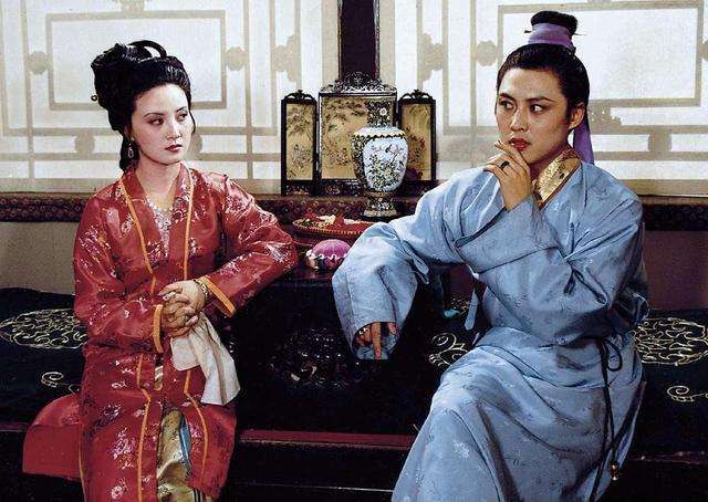 贾琏与王熙凤爱情与婚姻也许是两码事上