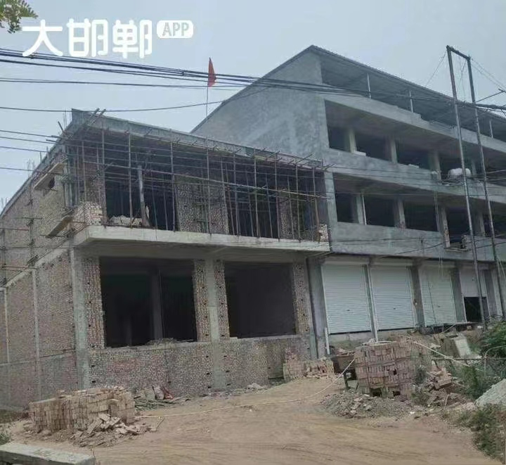 邯郸肥乡区违建现象触目惊心自建房遍地开花