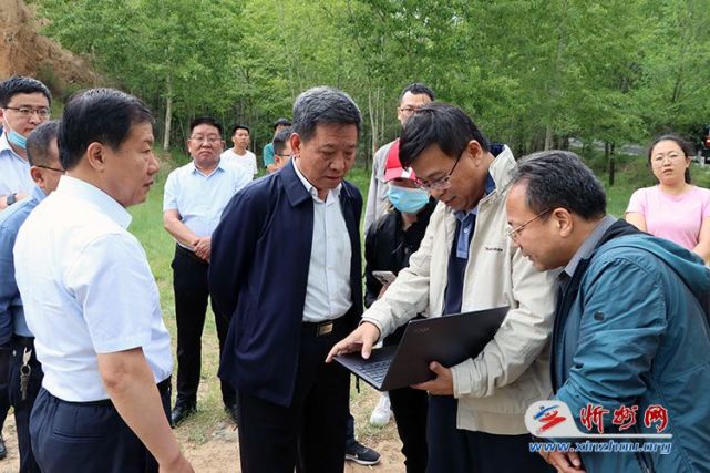 王黎明调研五台山景区新游客服务中心选址