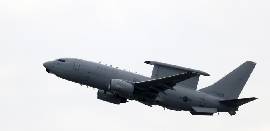 韩国e-737预警机韩国空军和澳大利亚空军也分别装备有4架和6架基于