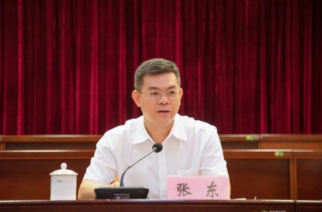 张东同志任中共象州县委员会书记;熊健同志不再担任中共象州县委员会