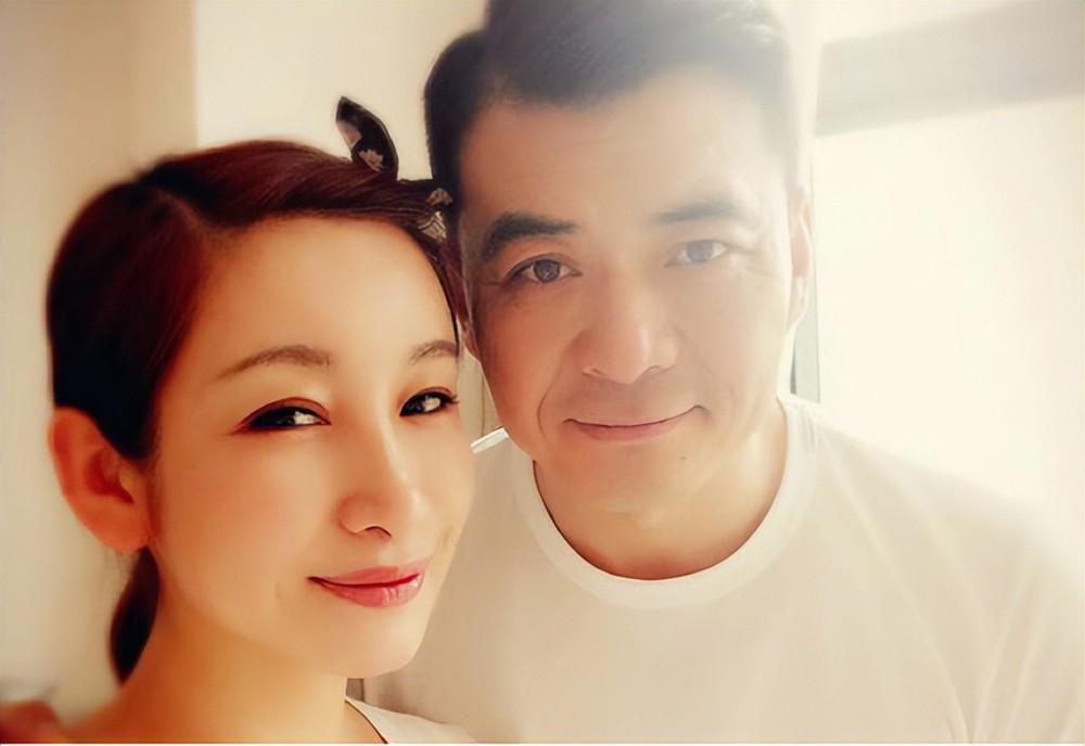 2011年王新军向秦海璐表白秦海璐怒斥你可是有老婆孩子的人