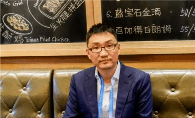 可能欧酷和乐其做到这种规模已经足够满足了,不过对于黄峥来说,他还有