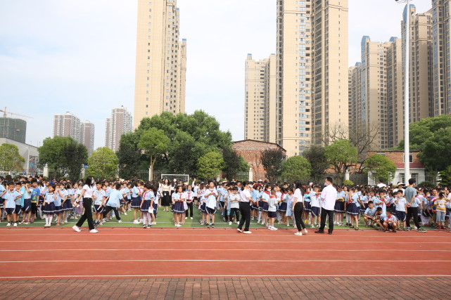 永州消防深入富强小学开展消防安全演练 筑牢校园防火墙