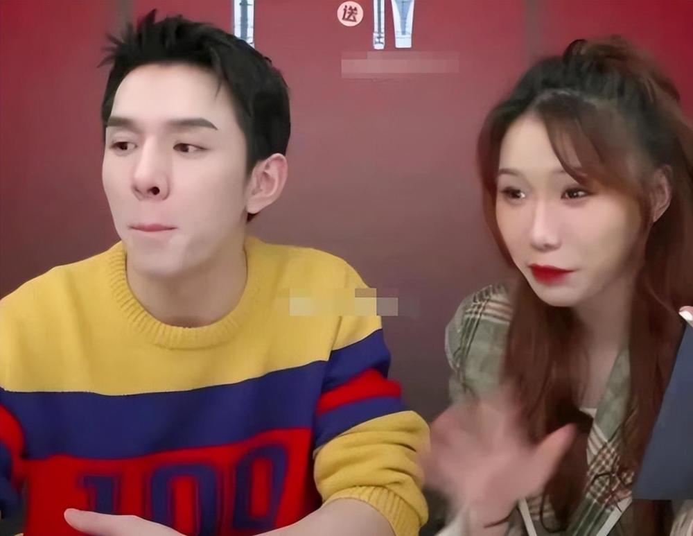 质疑声最大的还是胖助理依雯,因为这个女助理从出现在李佳琦的直播间