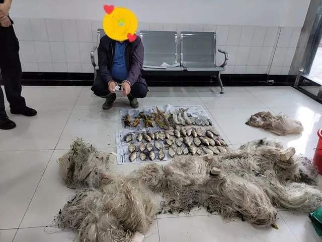 石柱一人非法捕魚被抓(圖2)
