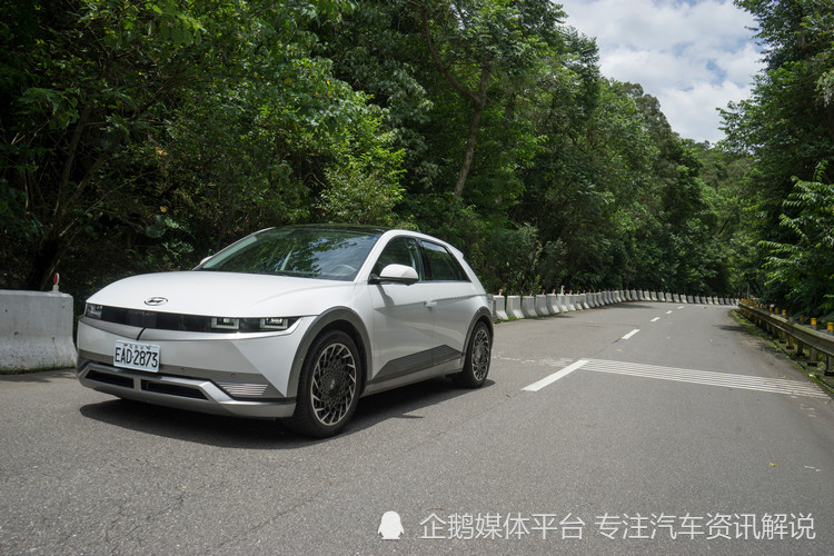 周末试驾现代电动版ioniqev500performance