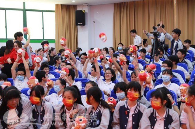 鲤跃龙门 金榜题名 杭州胜蓝实验中学举行九年级中考出征仪式