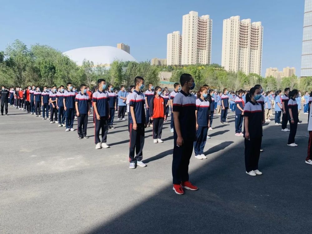 兵团二中第十一师分校开展绿色低碳节能先行全国节能宣传周活动