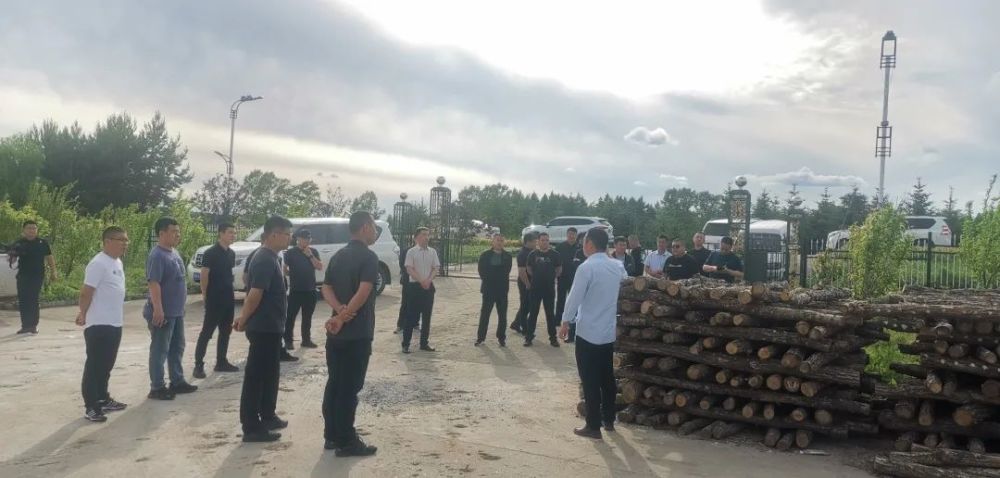 北兴农场参观团一行来到饶河农场有限公司参观交流农业生产工作