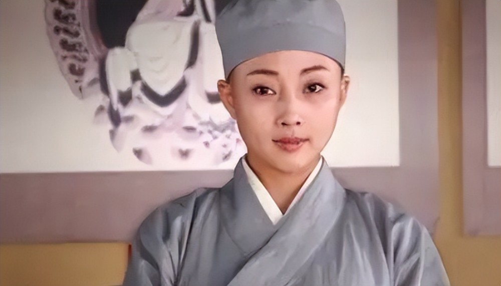 同样是演尼姑贾静雯若隐若现孙俪最真实差距一目了然
