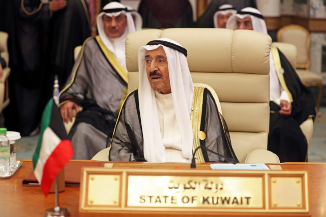 他所在的萨巴赫家族是科威特的王室,据说资产价值3600亿美元