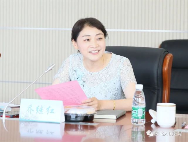 乔继红主任就今年行风监督员的下一步工作安排,向大家进行了汇报.