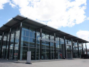 阿尔法·罗密欧QV\/C63\/M3对比 贵不止2万多