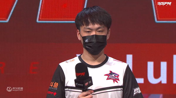 lgd 白鲨再添一胜稳坐头名
