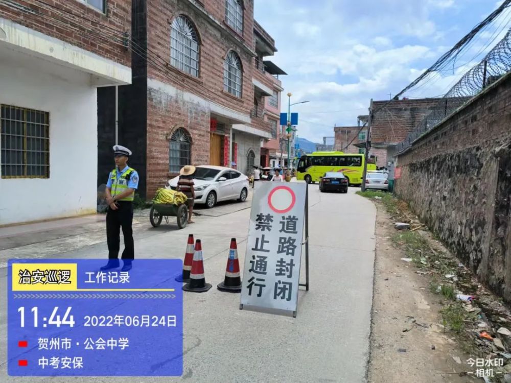叮~賀州交警又“上線”護(hù)航中考了!(圖8)