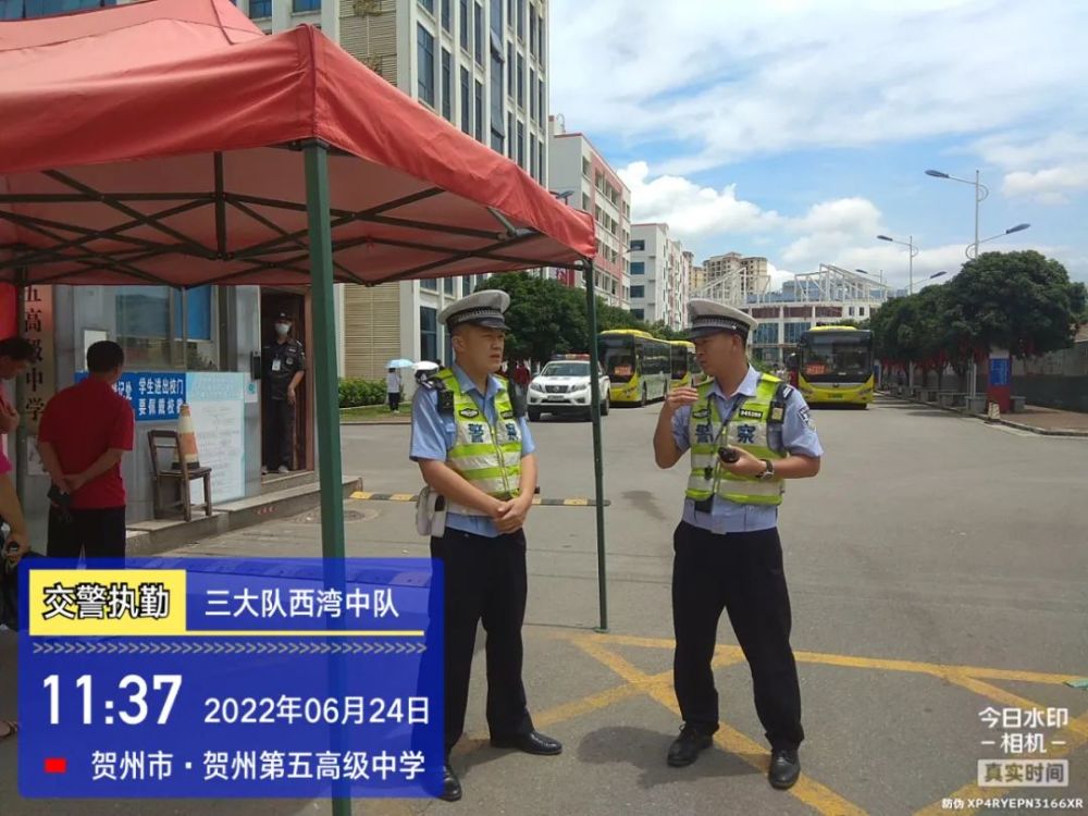 叮~賀州交警又“上線”護(hù)航中考了!(圖9)