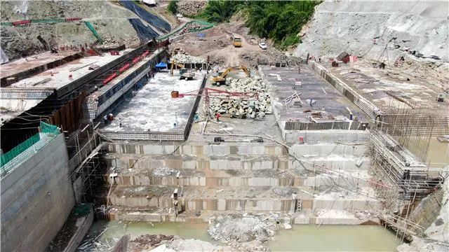 如火如荼!梁平龍象寺水庫樞紐工程建設迎來新進展(圖4)