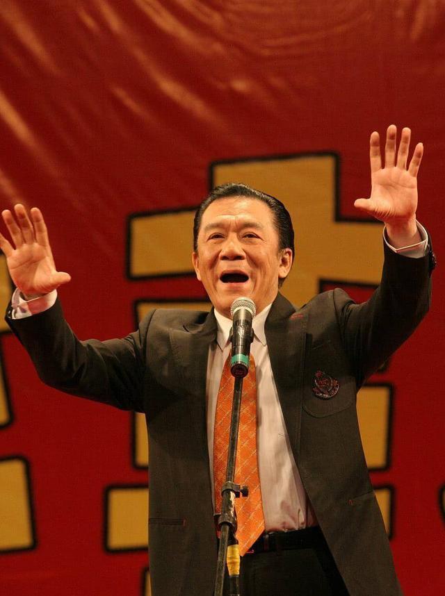 一代相声大师侯耀文先生,生前的那些风风雨雨
