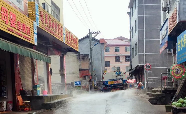 地处泸溪县南面,东临浦镇,南接石榴坪乡,西连水兴场乡,合水镇,比与