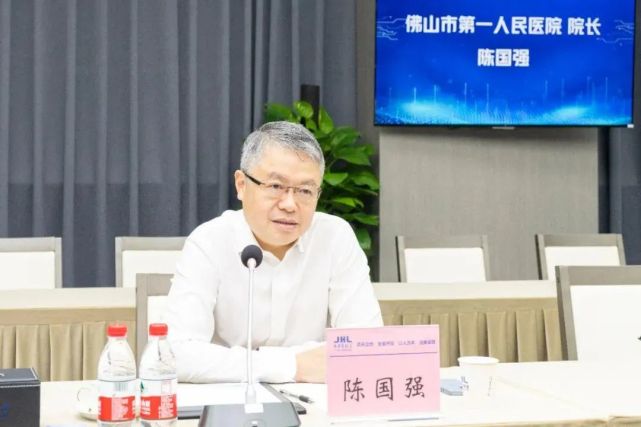 季华实验室理事长,主任曹健林在致辞中表示,作为首批4家广东省实验室