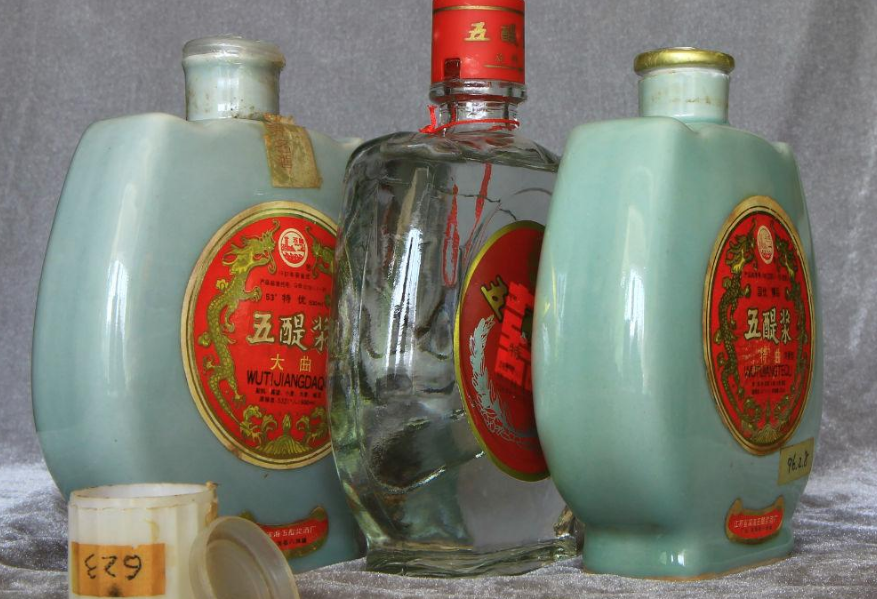五醍浆诞生于清朝乾隆盛世,与三沟一河并称为江苏五大名酒,距今已有百
