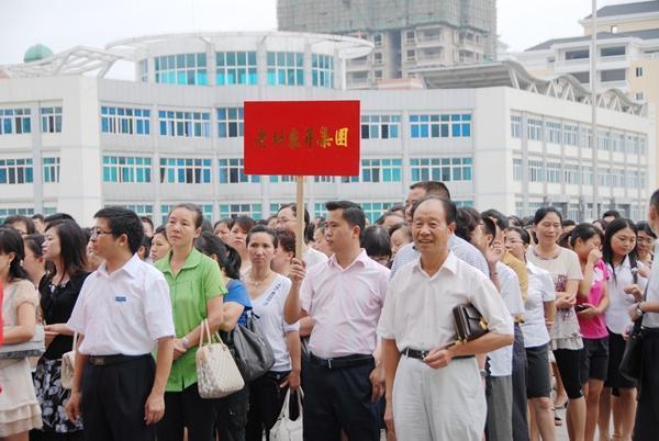 邵东地产富豪唐绍平:包工头出身,纵横贵州凯里40年,身价数亿