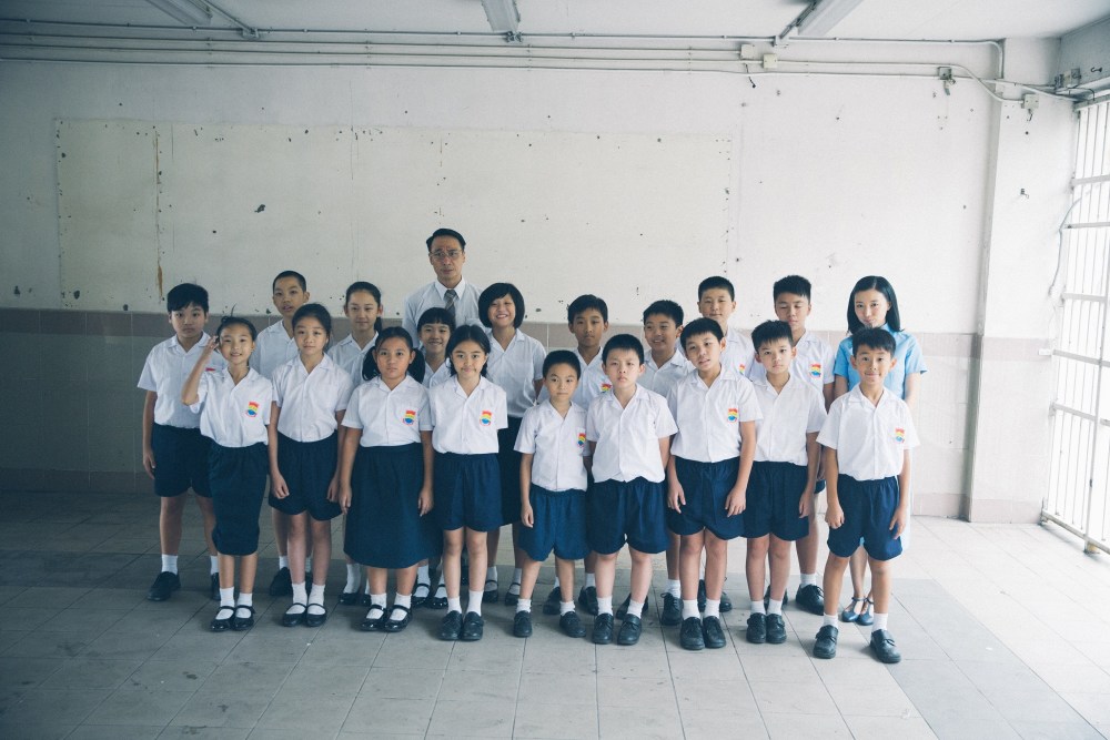 香港七大导演联手合作七人乐队华人第一女导演许鞍华与金马影帝吴镇宇