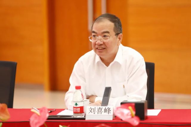 农发行辽宁分行党委书记,行长刘喜峰也对农发行辽宁省分行坚持全面