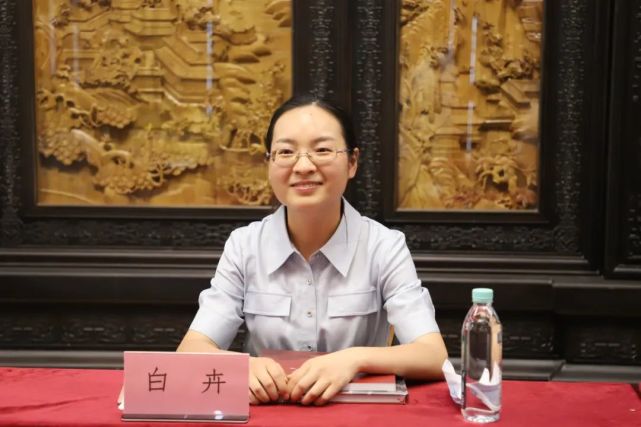 石首市副市长白卉一行到访长江国际商会共议大健康合作
