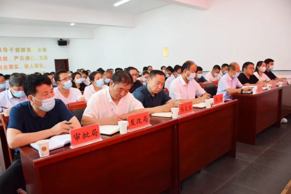 周浩深入王洼镇专题宣讲自治区第十三次党代会精神