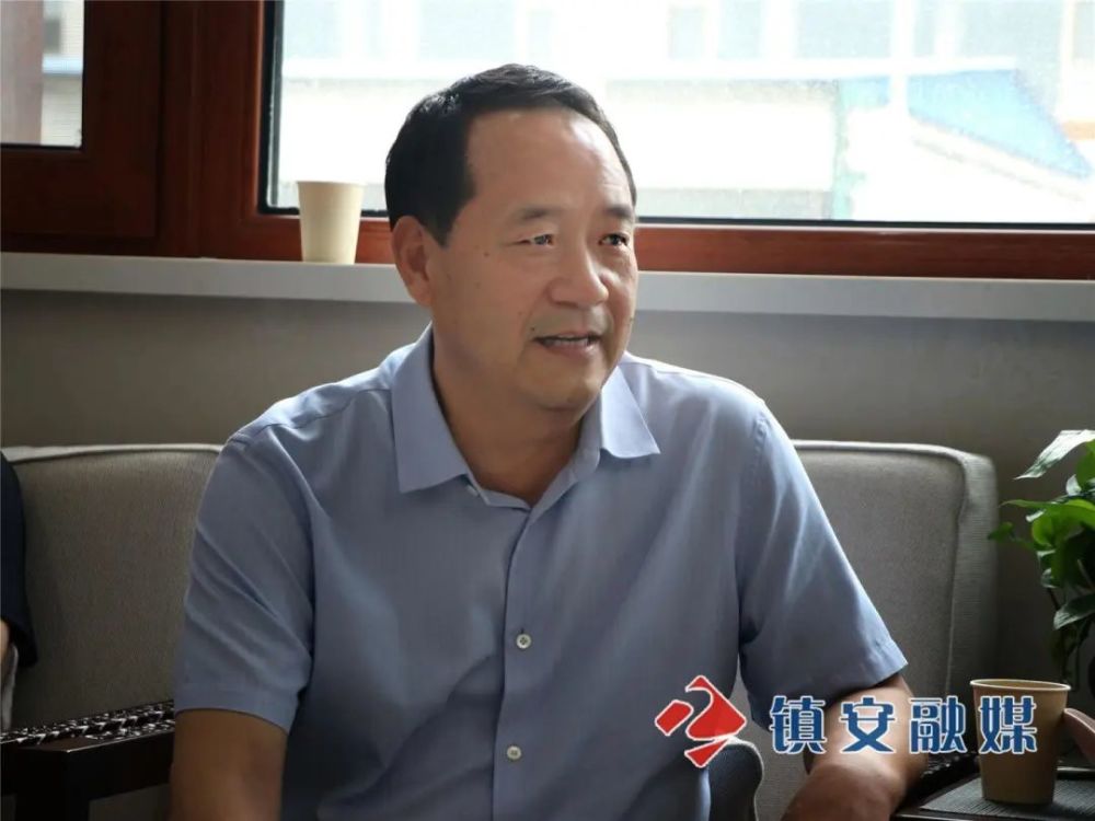 商洛市镇安县县长袁礼锋诚挚期盼在外创业人士凝聚慈善力关注家乡发展