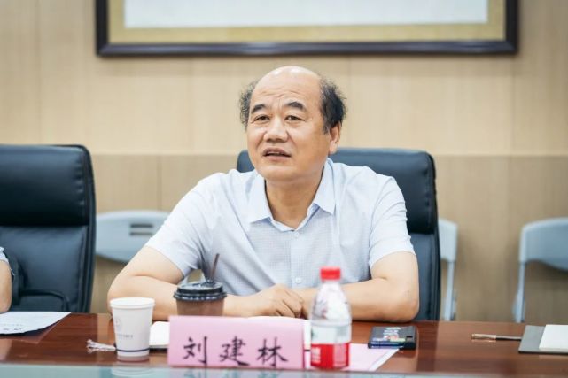 刘建林厅长王亚杰表示,陕西基础科学研究院的设立是国之大者的陕西