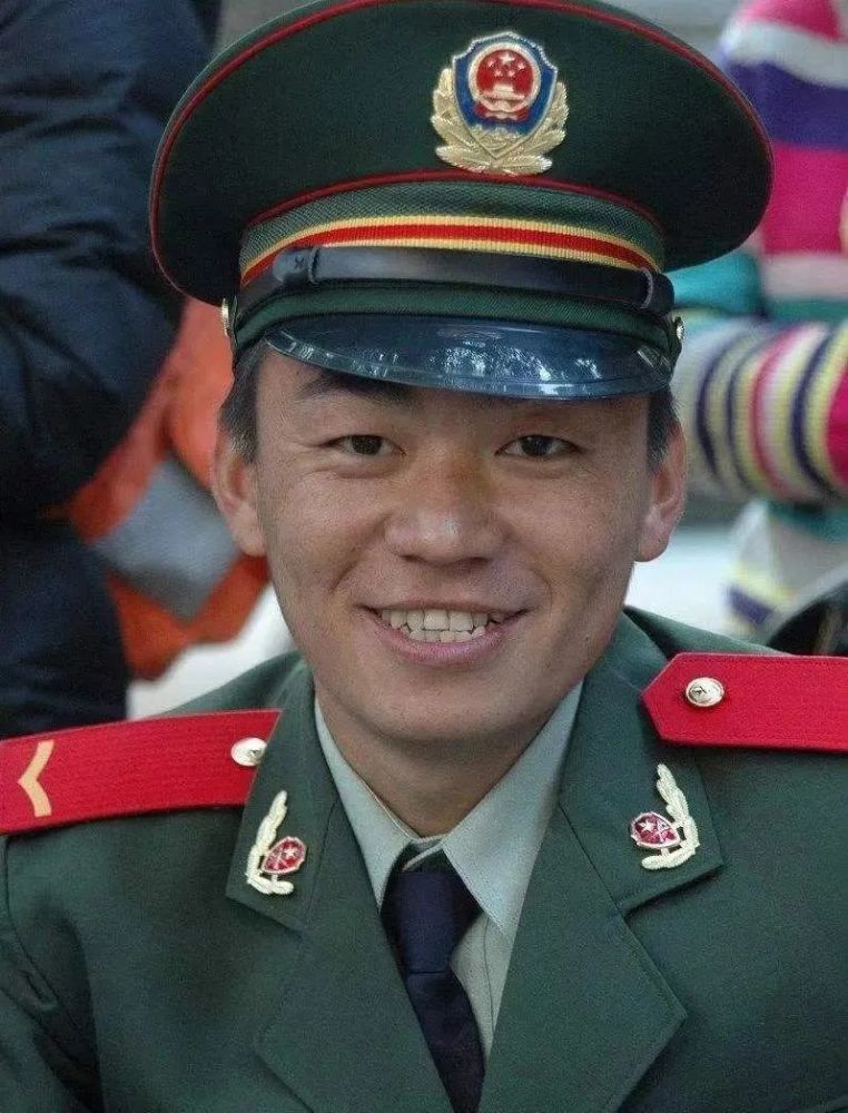 有种整容叫王宝强离婚前妻马蓉变化不大他却像换了个人