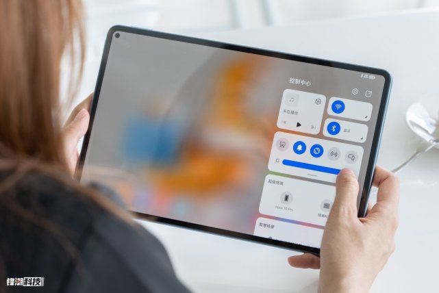 轻薄的真旗舰平板电脑,华为matepad pro 11图赏