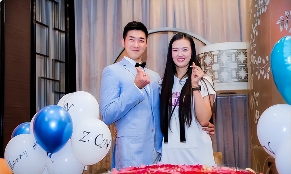 笑喷姚明给张常宁吴冠希下任务多生几个娃留在篮球别放给排球